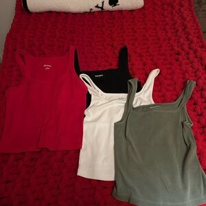 Old Navy Women's Tank Tops - Red, Black, White, Green